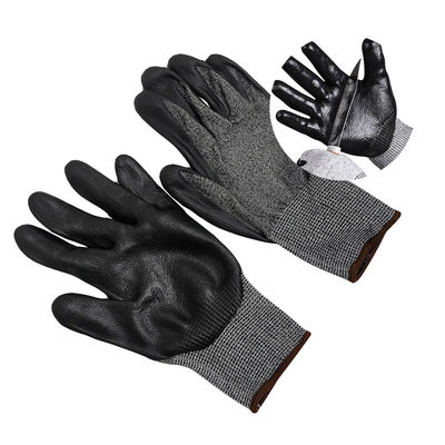 Guanti da lavoro a maglia di colore nero 18 di livello 3 resistenti al taglio Guanti di gomma rivestiti di palma