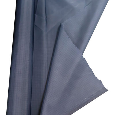 Abbigliamento per ambienti puliti Tissu impermeabile in poliestere di colore blu con proprietà lavabili