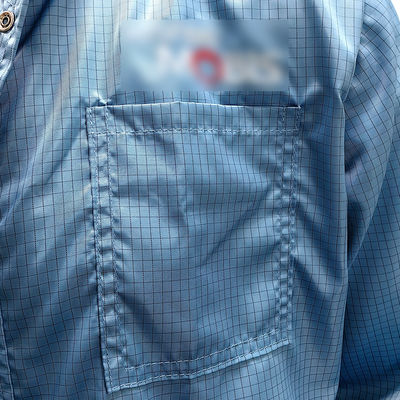 Cappotto anti-statico ESD con lucchetta di chiusura con maglia bianca sul retro